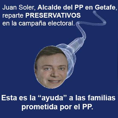 El PP de Getafe reparte preservativos en campaña electoral