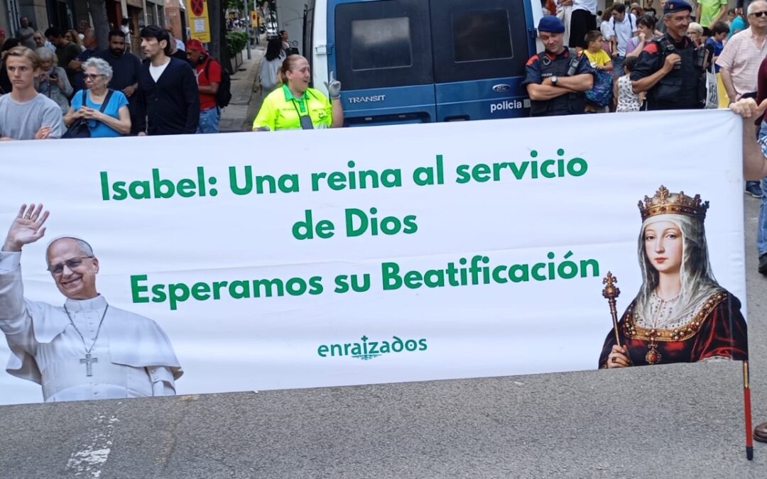 La petición por la beatificación de Isabel la Católica se hizo visible durante la visita del Papa